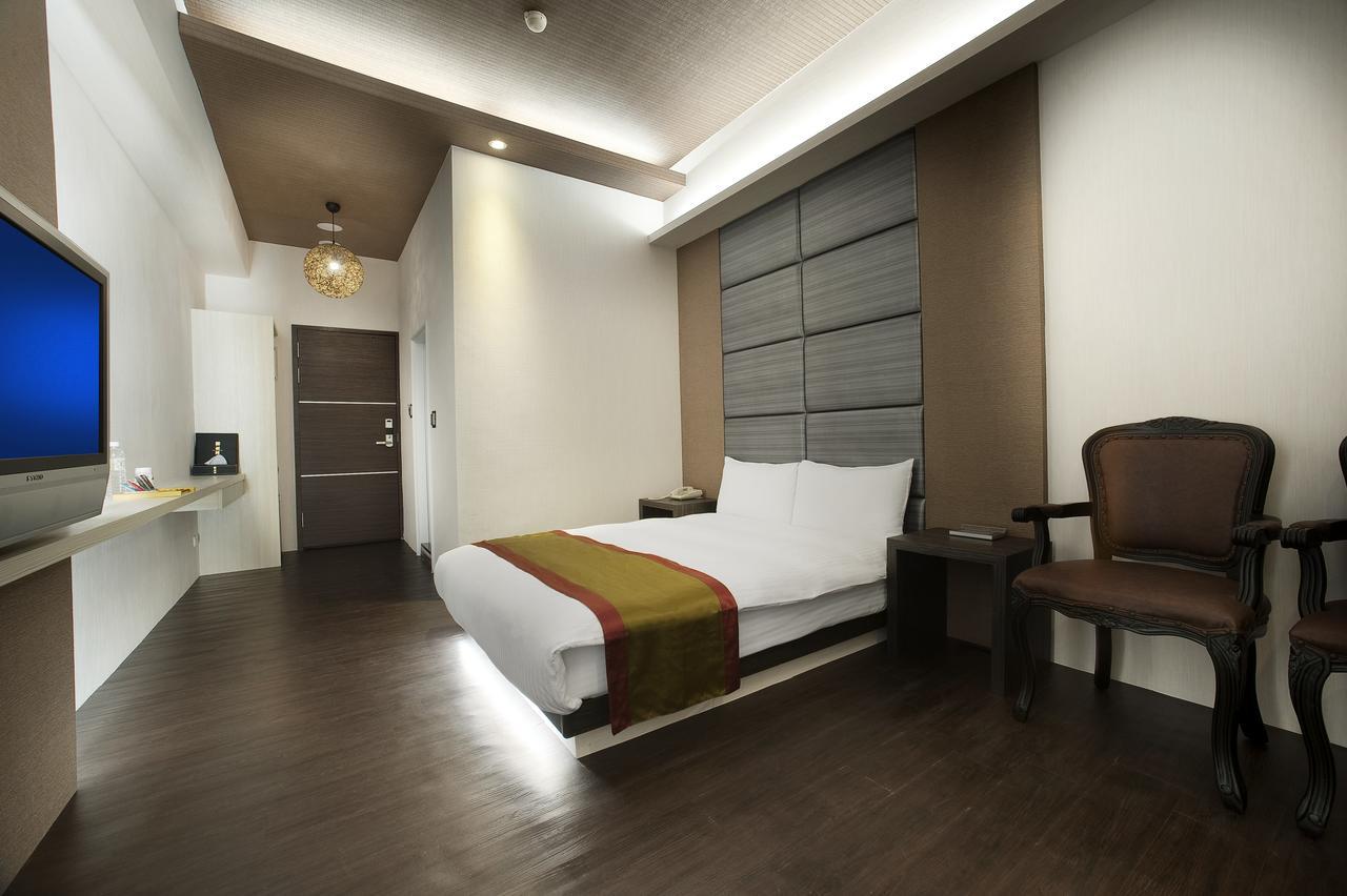 One Fukun Hotel Jiaoxi Buitenkant foto