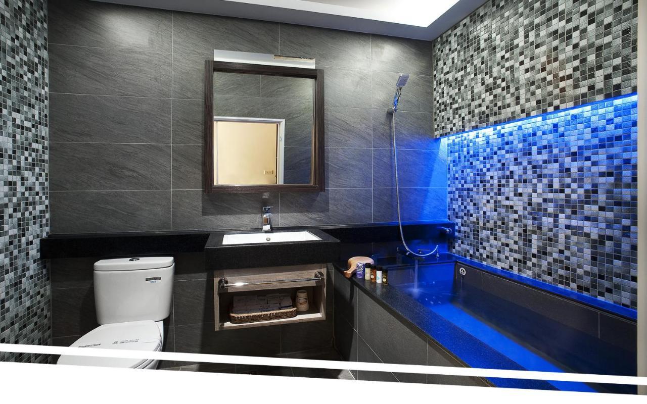 One Fukun Hotel Jiaoxi Buitenkant foto